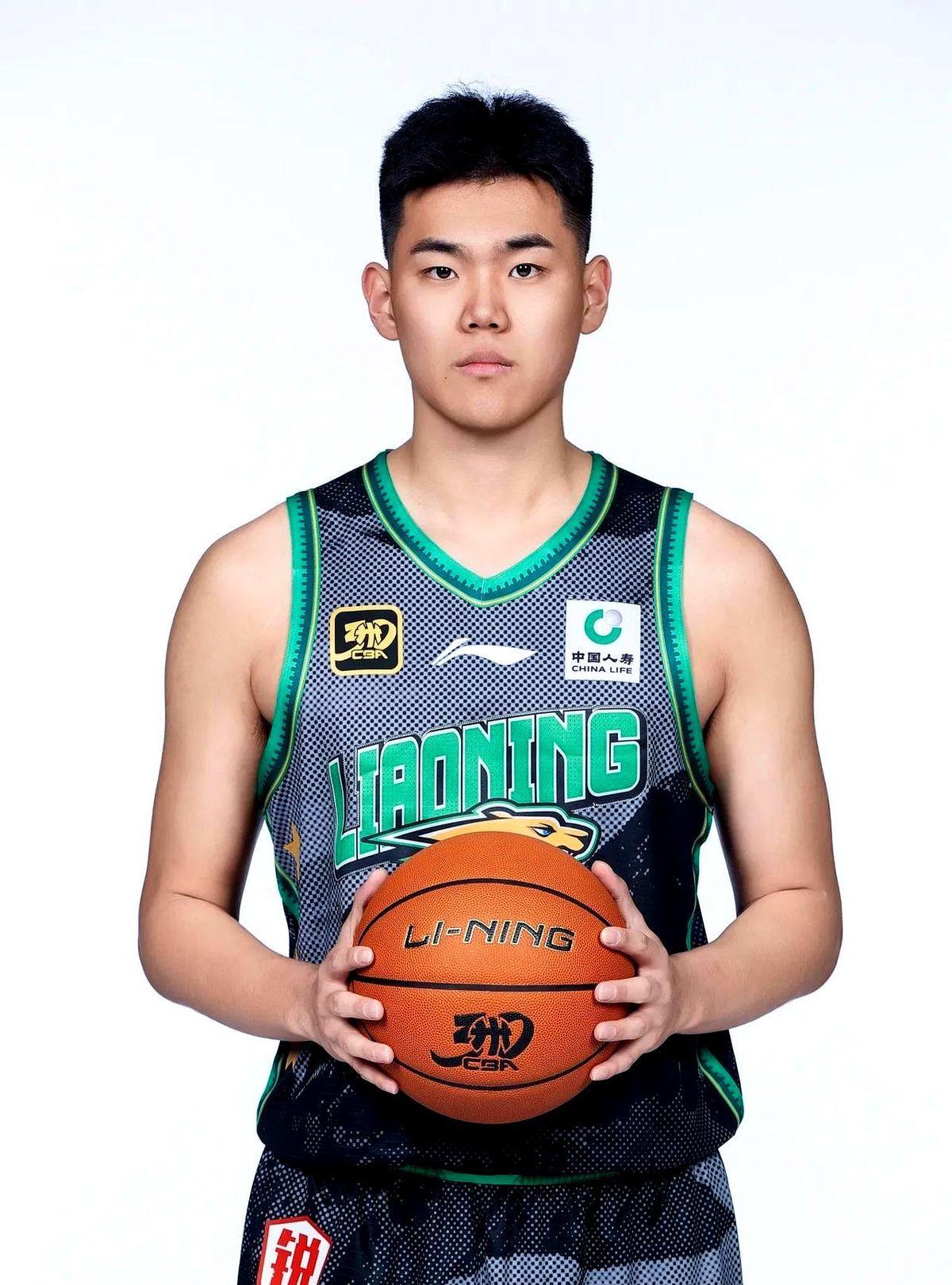 Kaiyun平台账号登录山东男篮迎欧篮联关键赛；转会期外线爆发；管理层满意；年轻球员得到机会的简单介绍