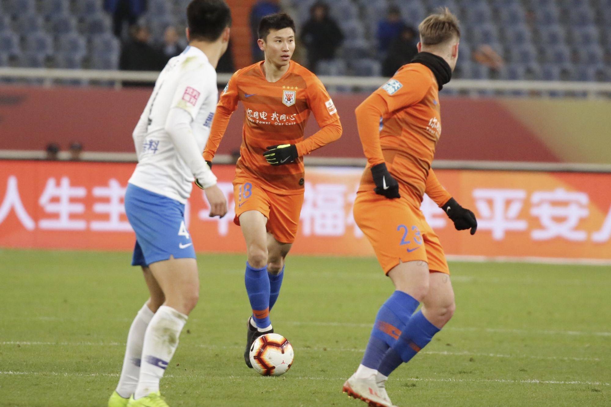 Kaiyun登录通道关于冲刺阶段山东泰山备战荷甲，完成体检细节曝光，引发热议，更衣室氛围转暖的信息